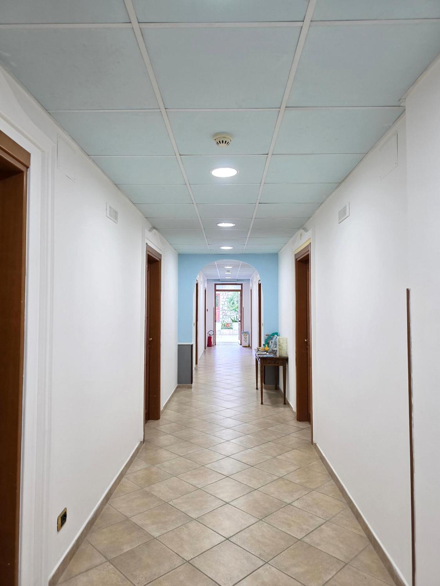 Bed and Breakfast Oasi Relais Вико-Экуенсе Экстерьер фото