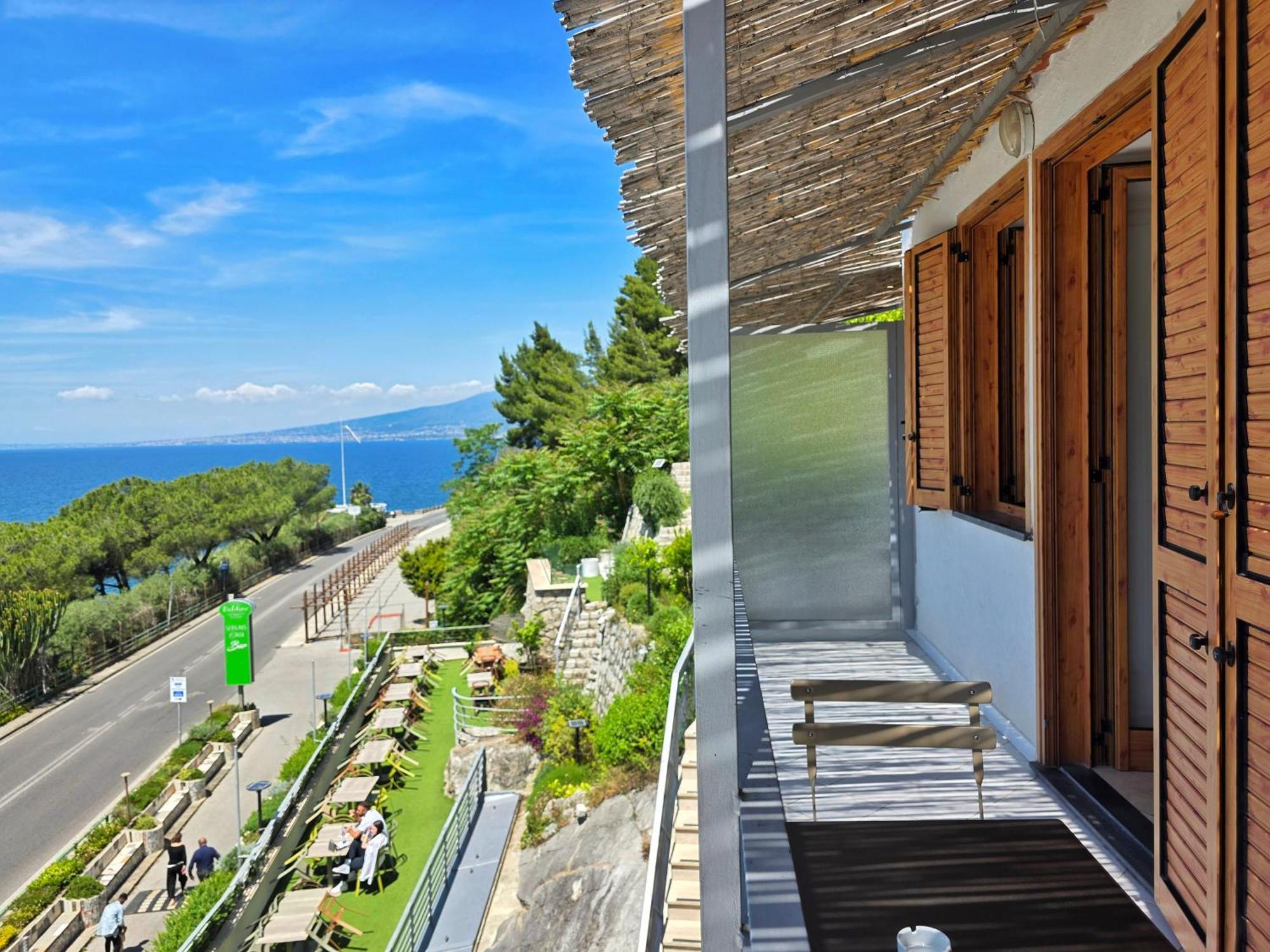 Bed and Breakfast Oasi Relais Вико-Экуенсе Экстерьер фото